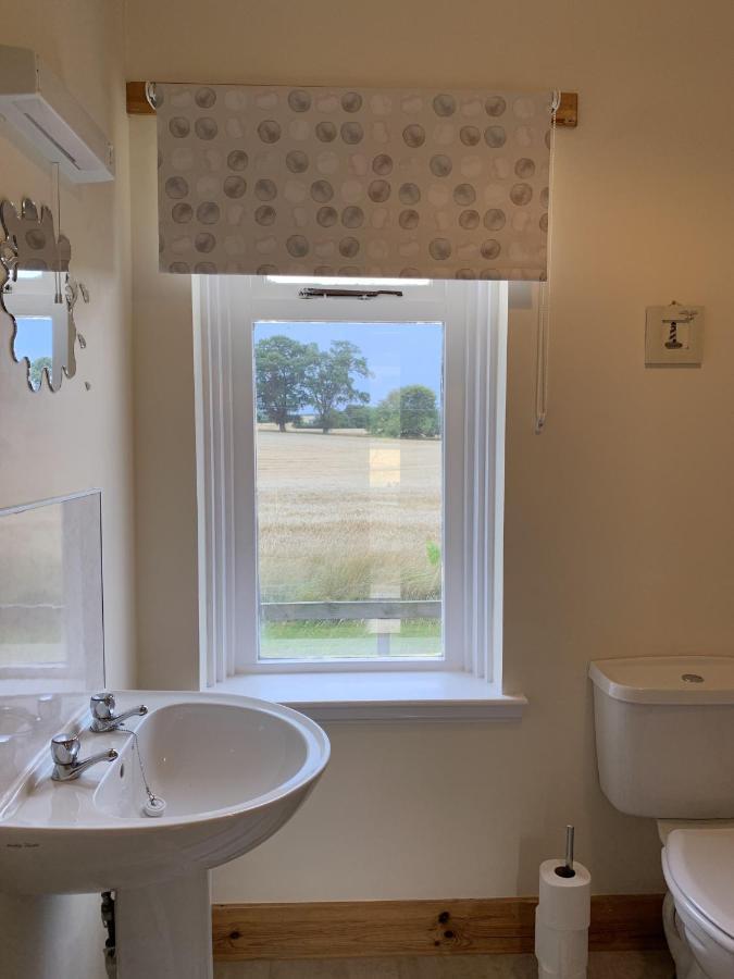 Ploughmans Cottage Forres Buitenkant foto